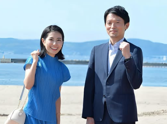 折田楓さんと斎藤元彦さん画像