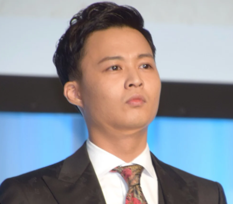 花田優一　のけぞり