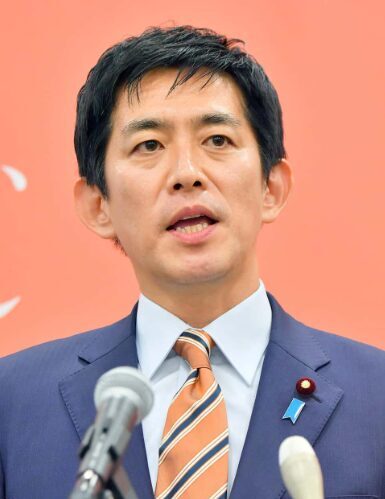 小林鷹之