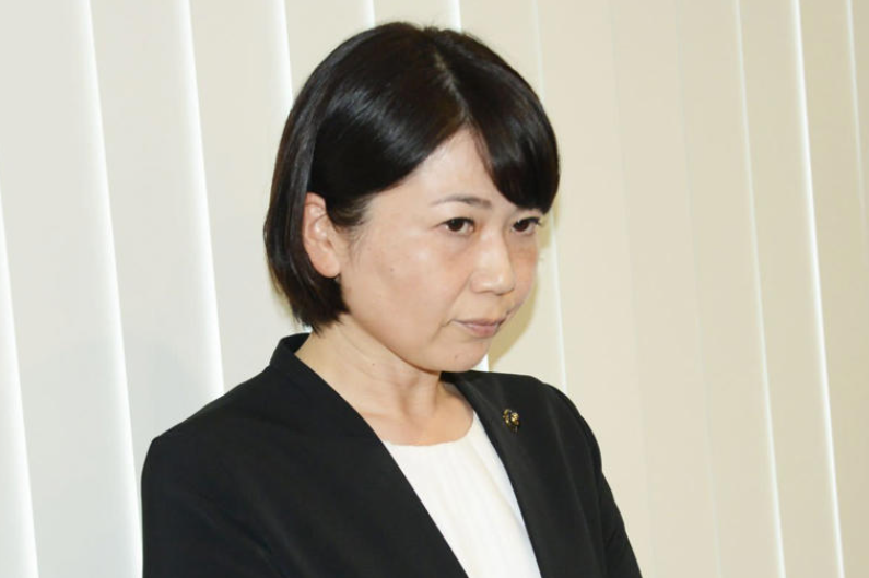 小川晶市長