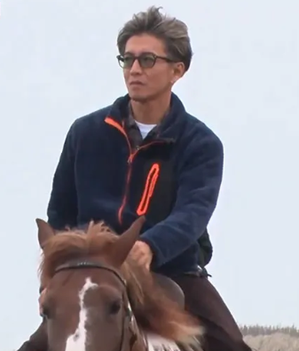 キムタク　乗馬