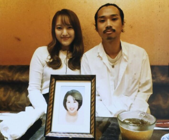 高羽悟さんの息子航平さんとその妻